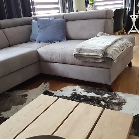 Bluebeach Scheveningen Bed & Breakfast *